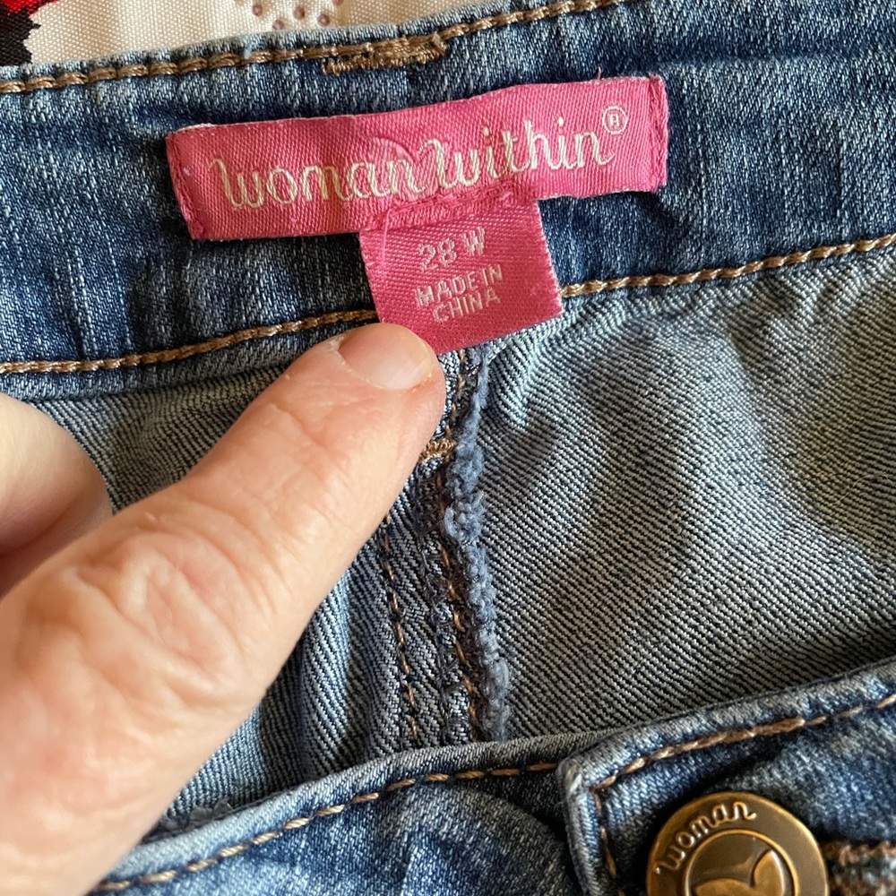 Woman Within Jean capris in very good condition. - Picture 3 of 3
